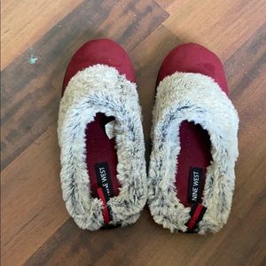 slippers